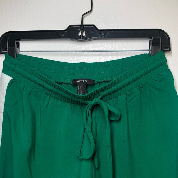 Forever 21 Green Sweats - Picture 8 of 8